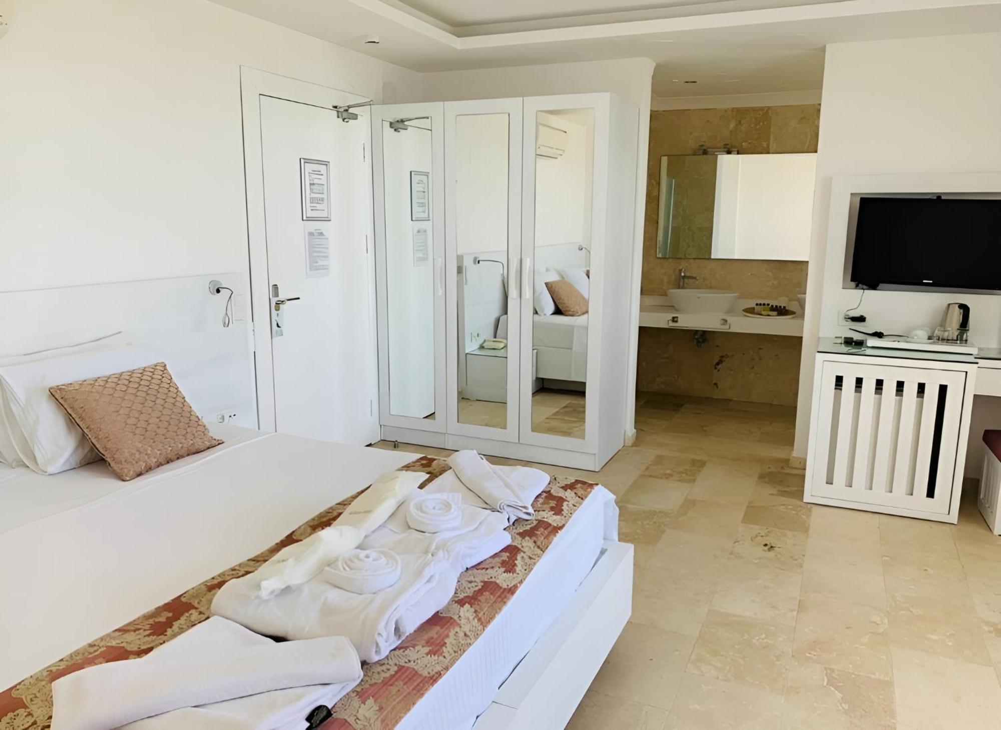 Oasis Hotel (Adults Only) Kalkan Extérieur photo